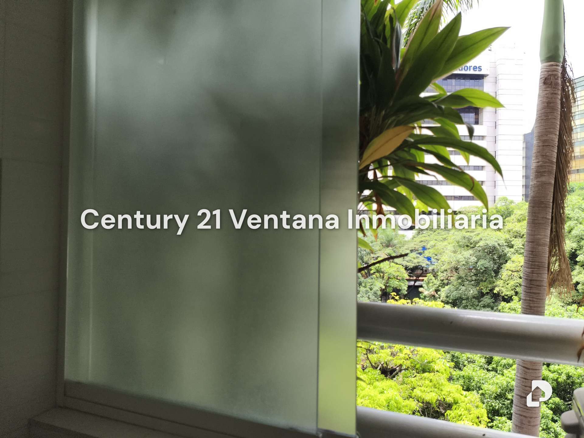 Apartamento en El Rosal, Caracas – 10