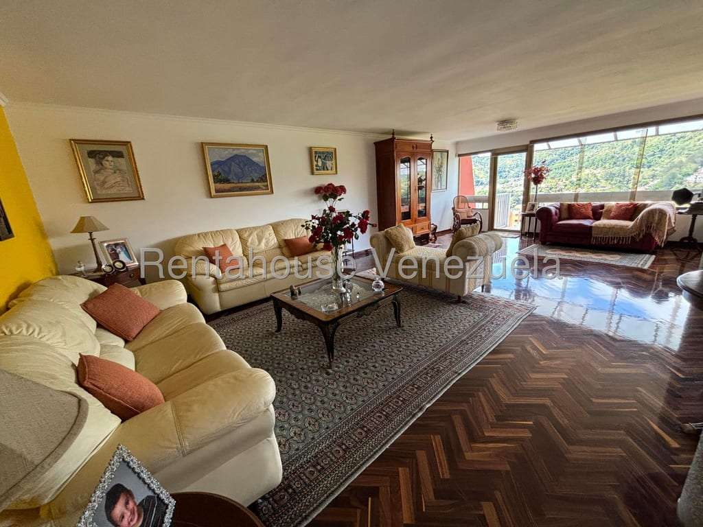 Apartment in Los Naranjos (del Cafetal), Caracas - 1