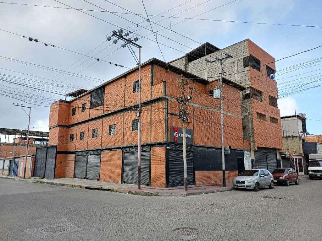 Edificio en Casco Barquismeto, Barquisimeto - 1