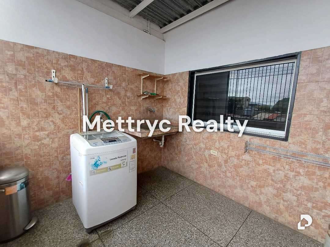 Edificio en Casco Barquismeto, Barquisimeto – 17