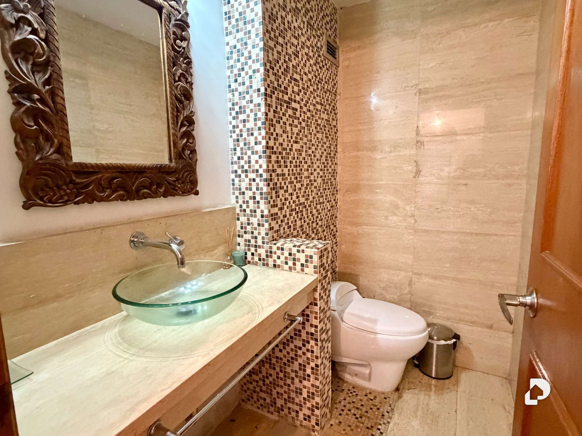 Apartamento en La Lagunita, Caracas – 24