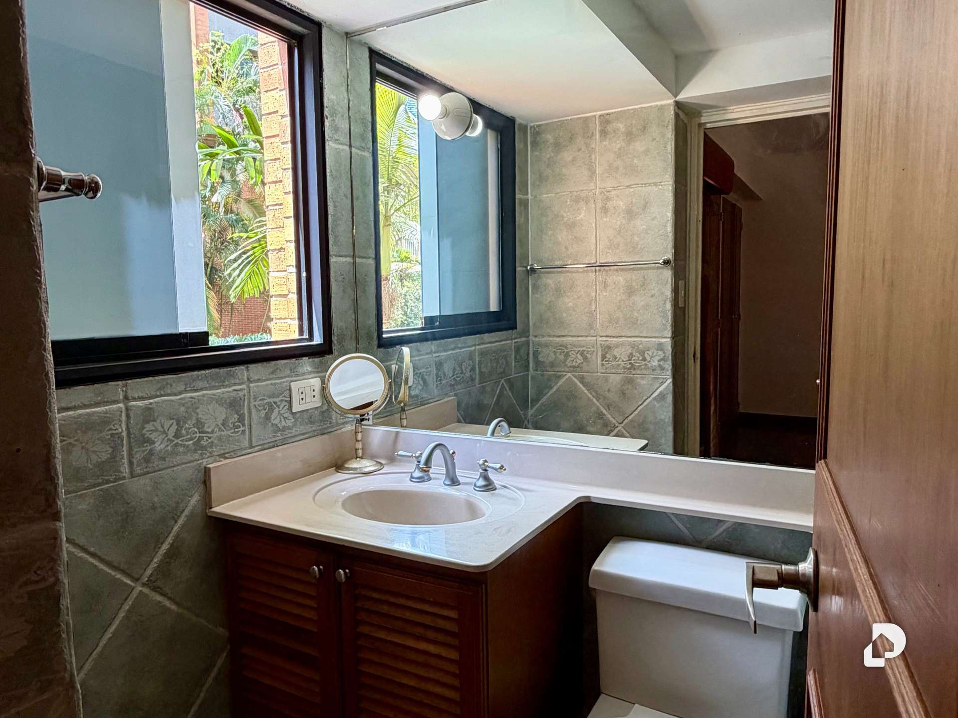 Apartamento en La Lagunita, Caracas – 22