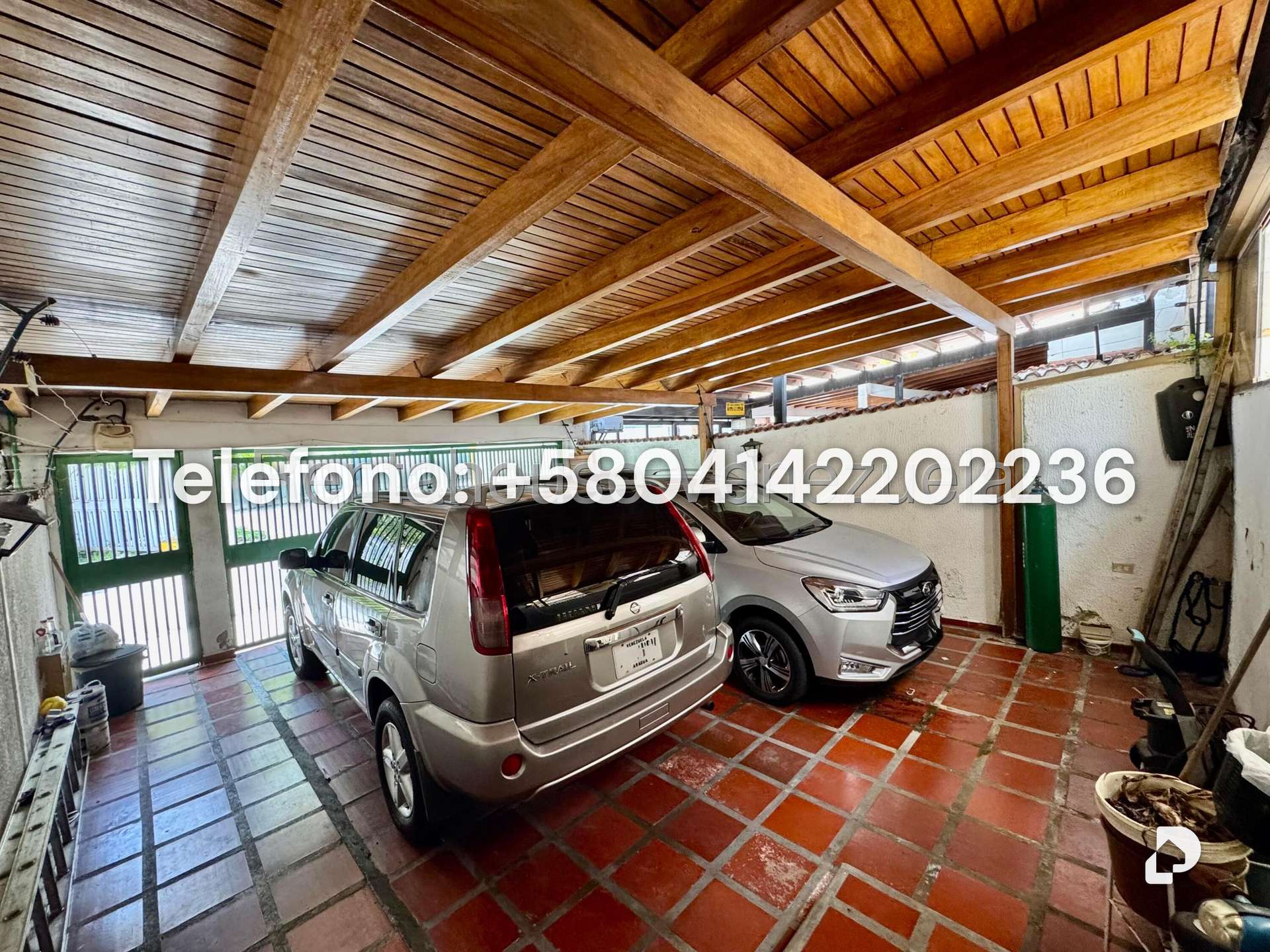 Casa en Lomas De La Trinidad, Caracas – 34