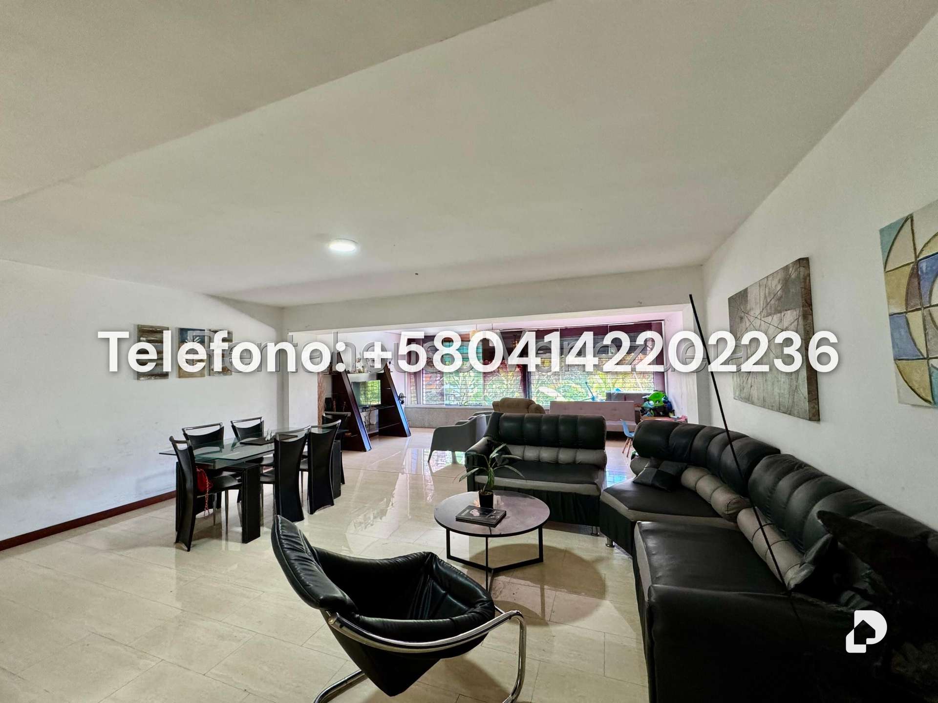 Casa en Lomas De La Trinidad, Caracas – 4