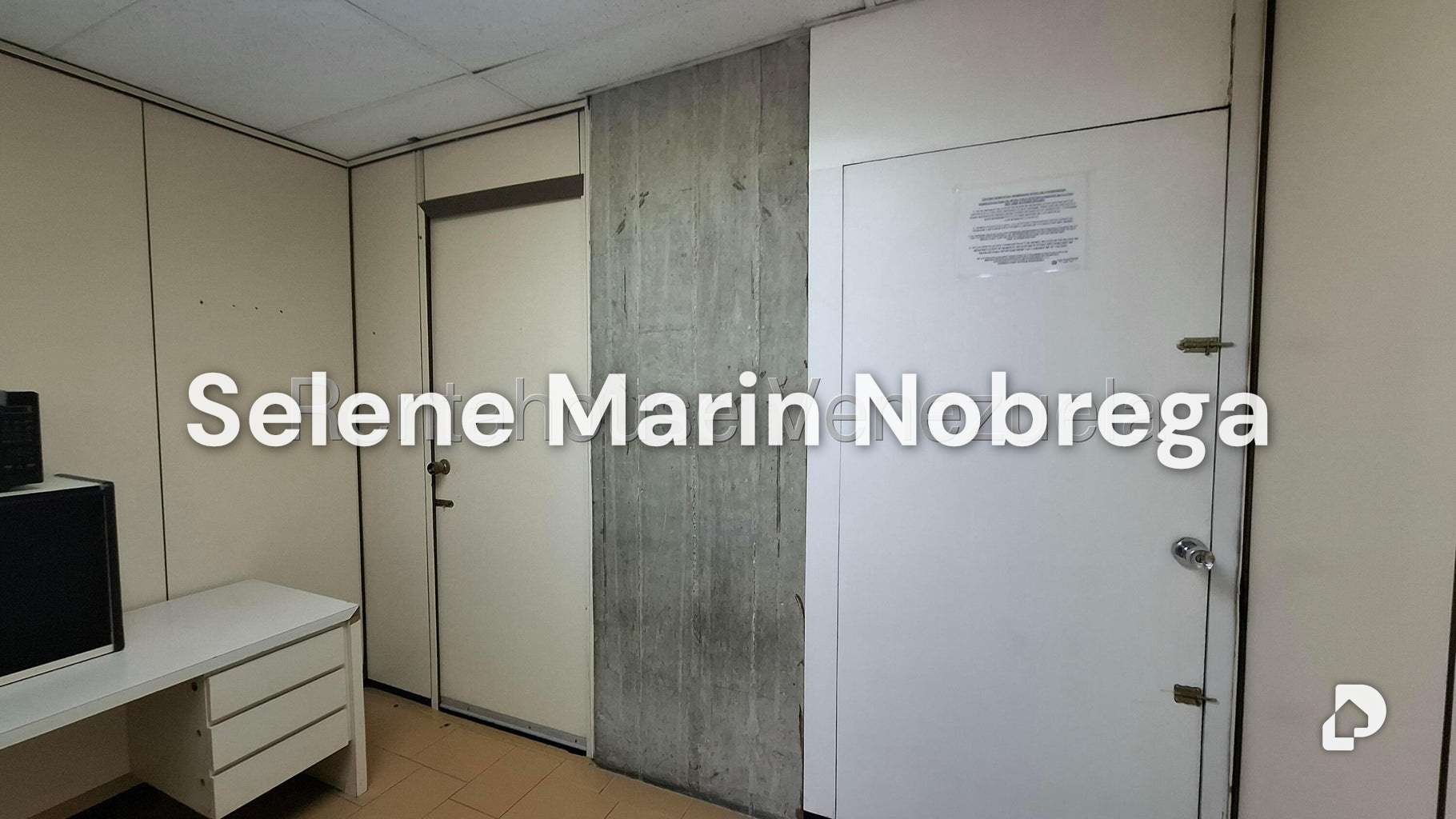 Oficina en La Castellana, Caracas – 15