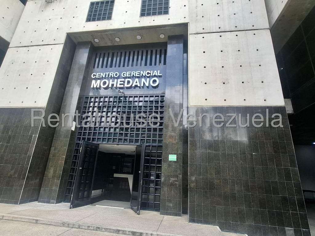 Office in La Castellana, Caracas - 1