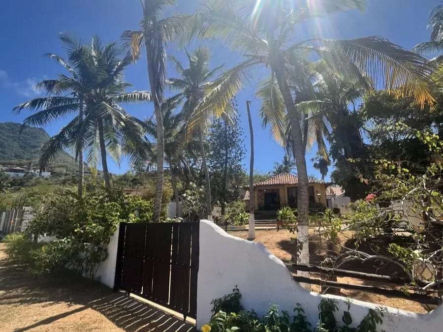 House in Antolín del Campo - 1