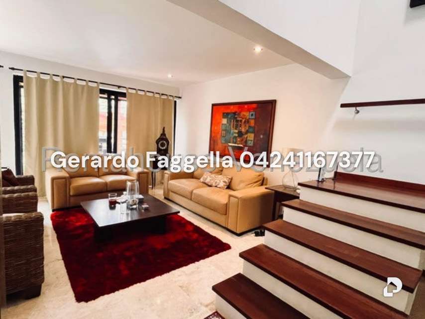 Townhouse en Oripoto, Caracas – 10