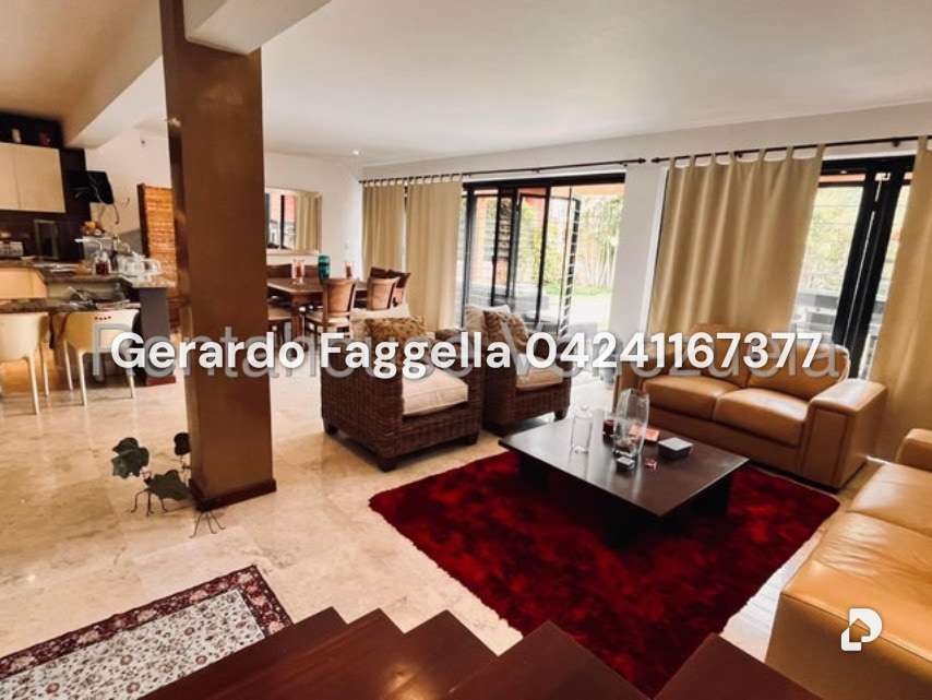 Townhouse en Oripoto, Caracas – 6