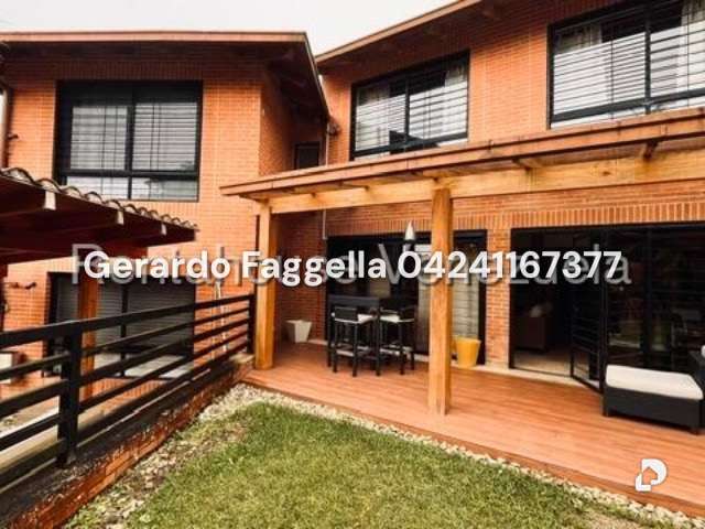 Townhouse en Oripoto, Caracas – 1