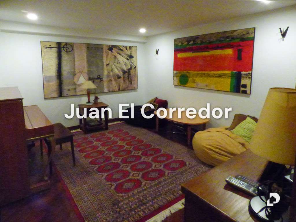 Casa en Urb. Miranda, Caracas – 21
