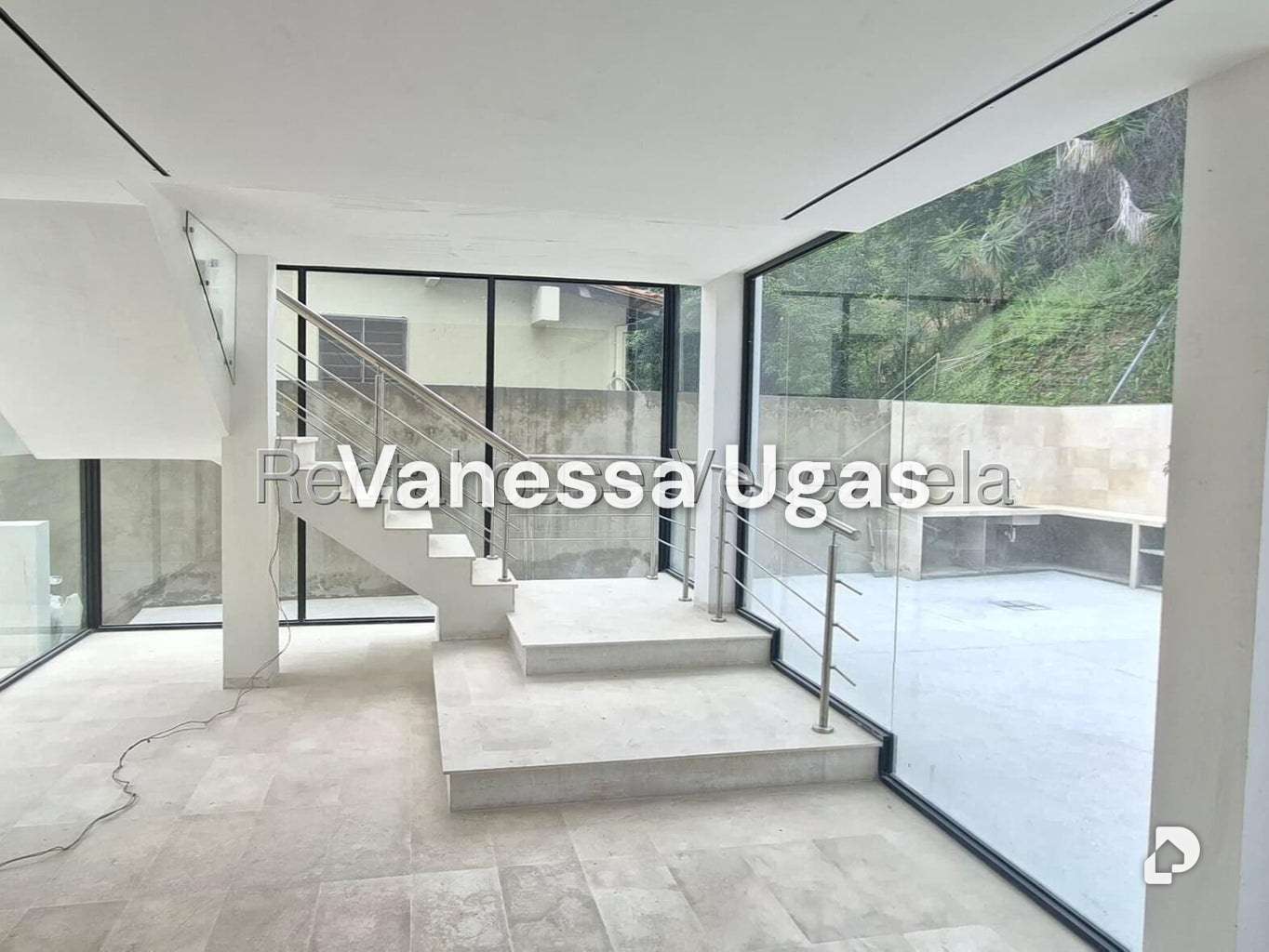 Casa en Santa Sofia, Caracas – 10
