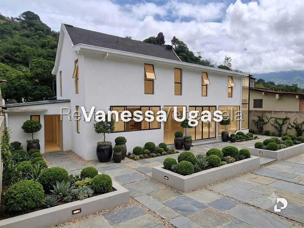 Casa en Santa Sofia, Caracas – 4