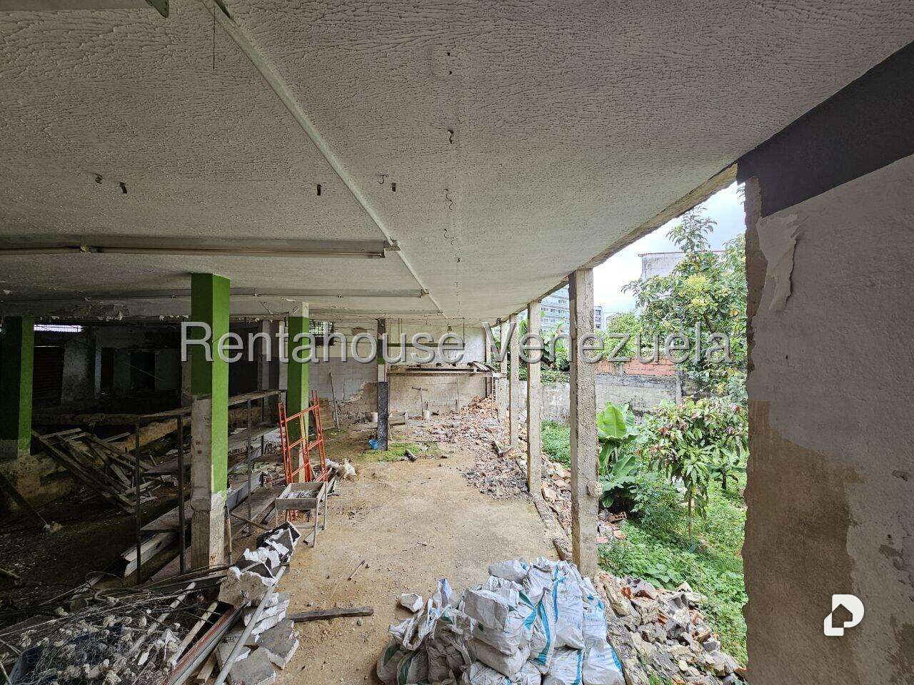 Local comercial en El Hatillo, Caracas – 21