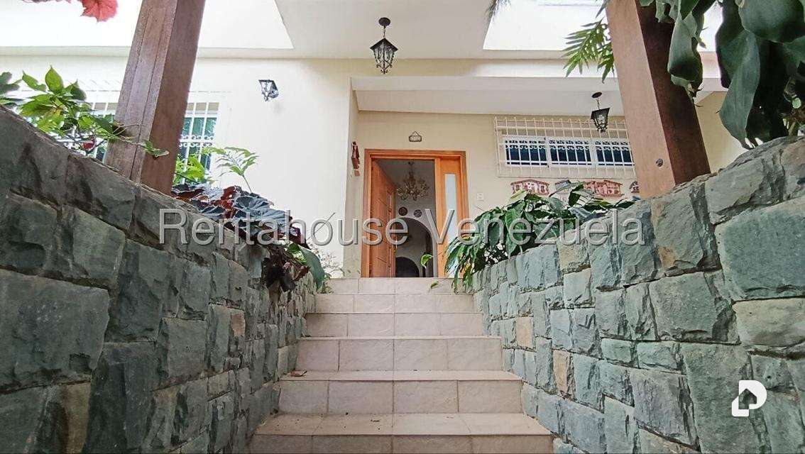 Casa en Alto Prado, Caracas – 3