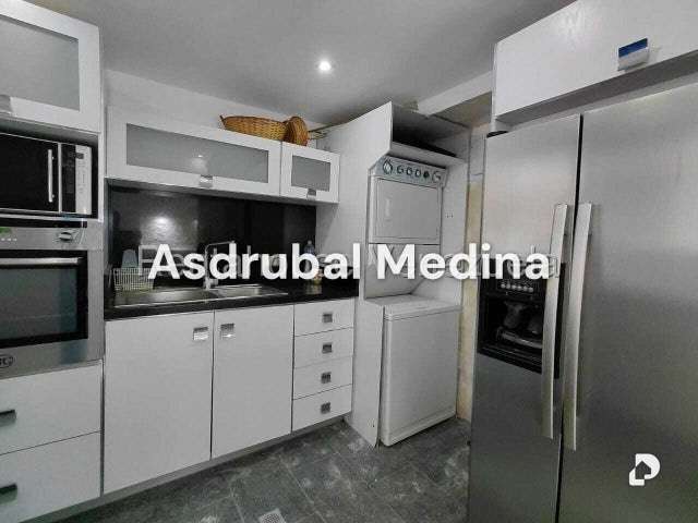 Apartamento en Los Palos Grandes, Caracas – 4