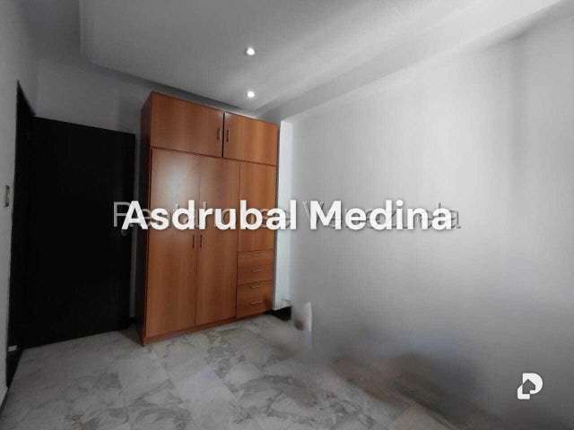 Apartamento en Los Palos Grandes, Caracas – 10
