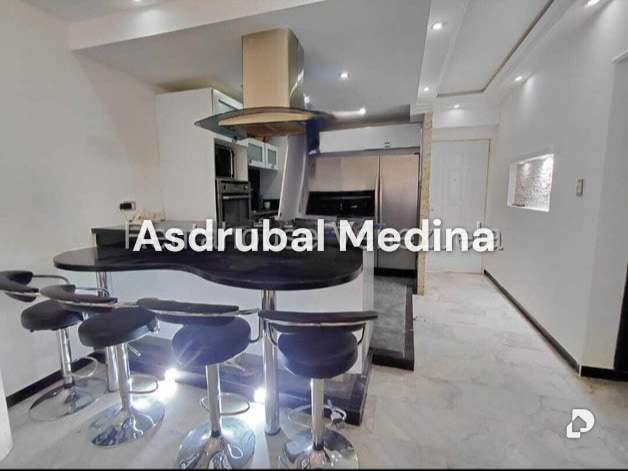 Apartamento en Los Palos Grandes, Caracas – 5
