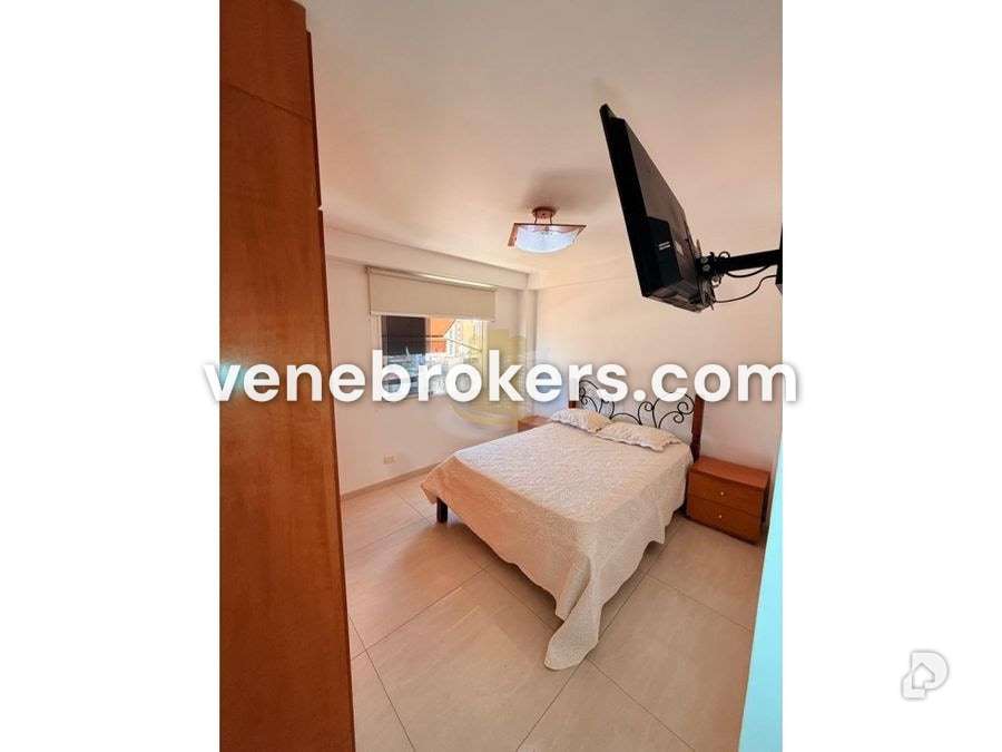 Apartamento en Los Palos Grandes, Caracas – 19