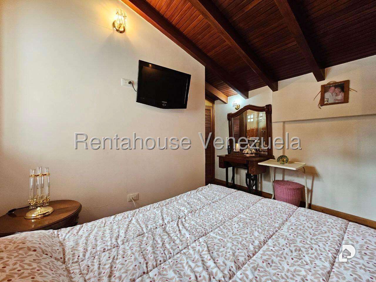 Casa en Los Chorros, Caracas – 53