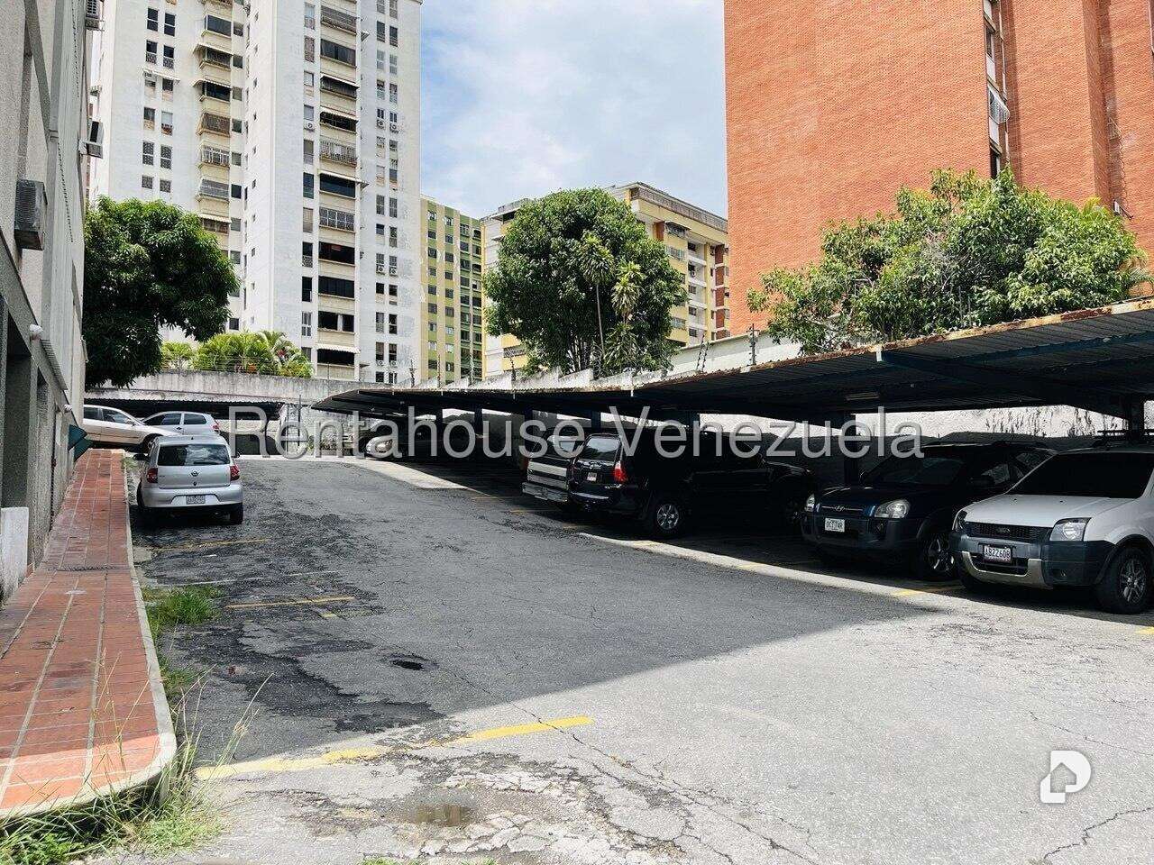 Apartamento en Santa Paula, Caracas – 37