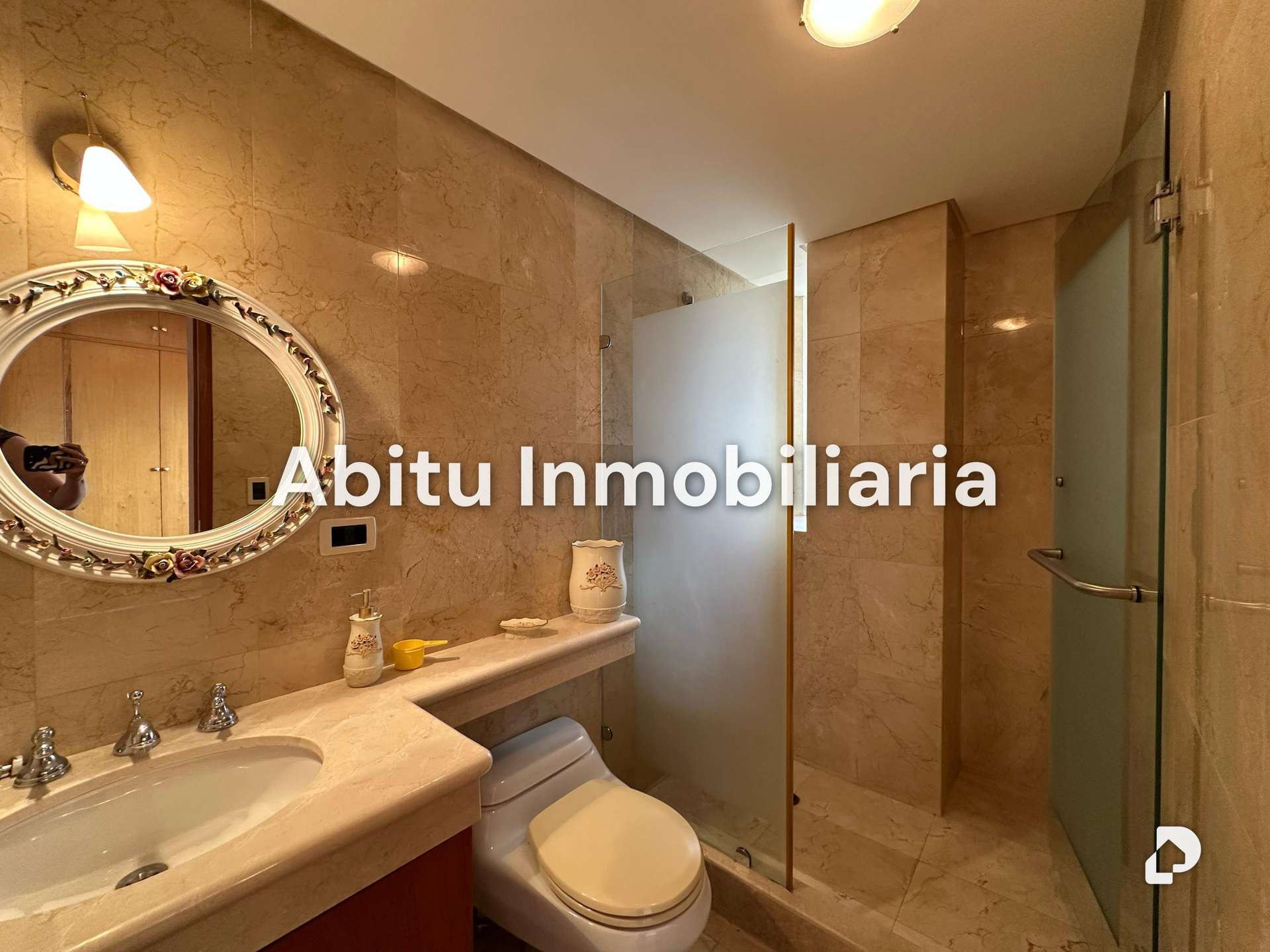 Apartment in Lomas de Chuao, Caracas – 14