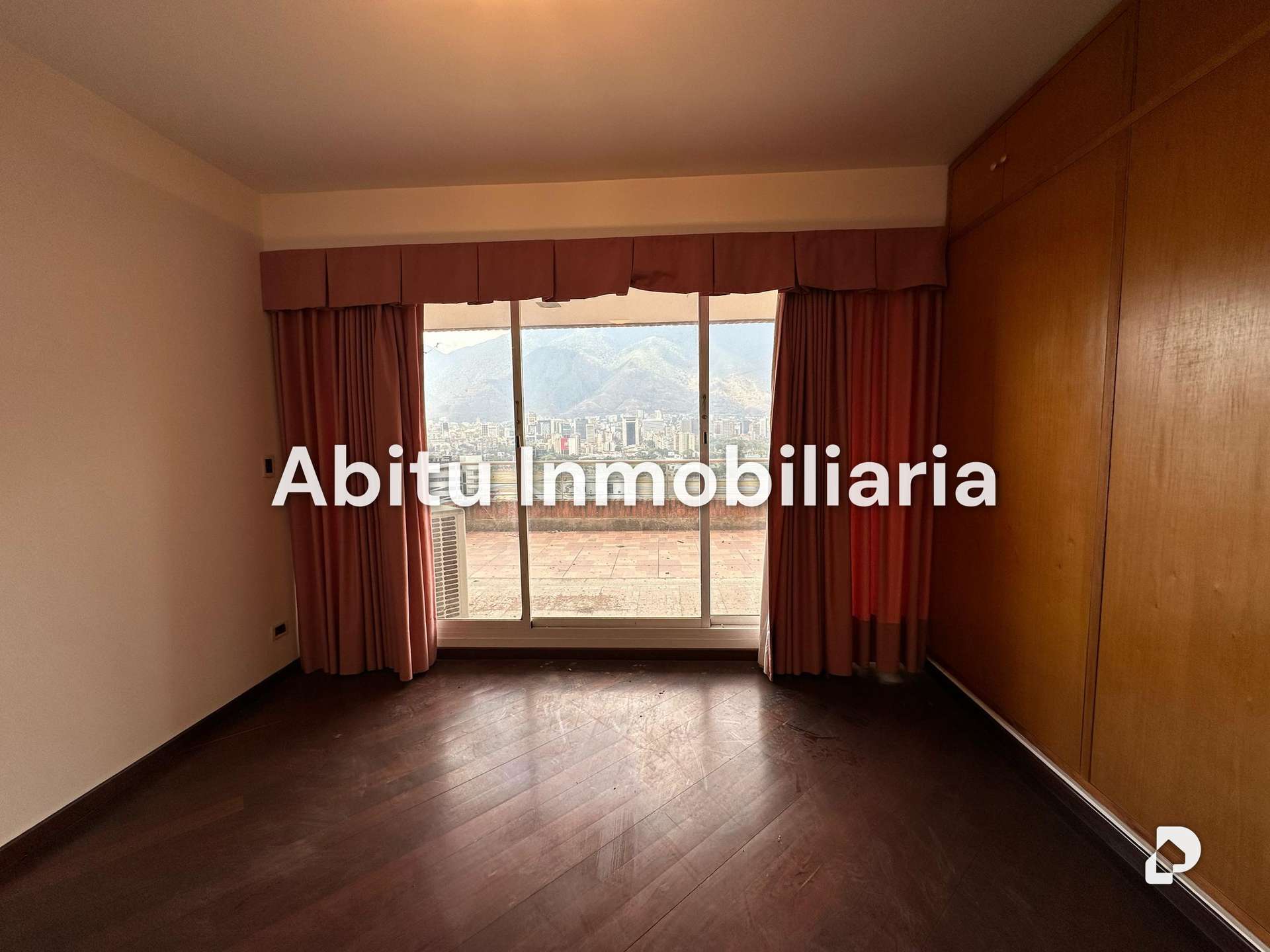 Apartment in Lomas de Chuao, Caracas – 8