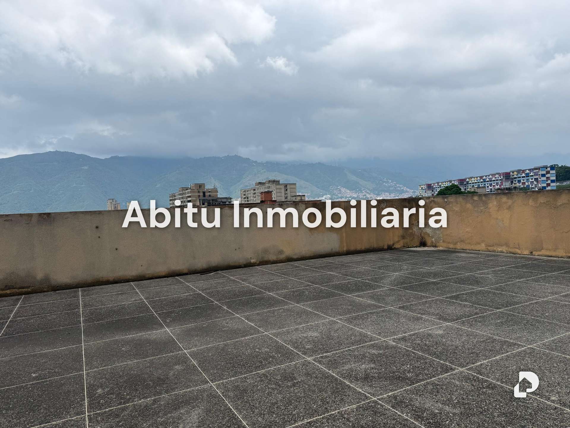 Edificio en Catia, Caracas – 2