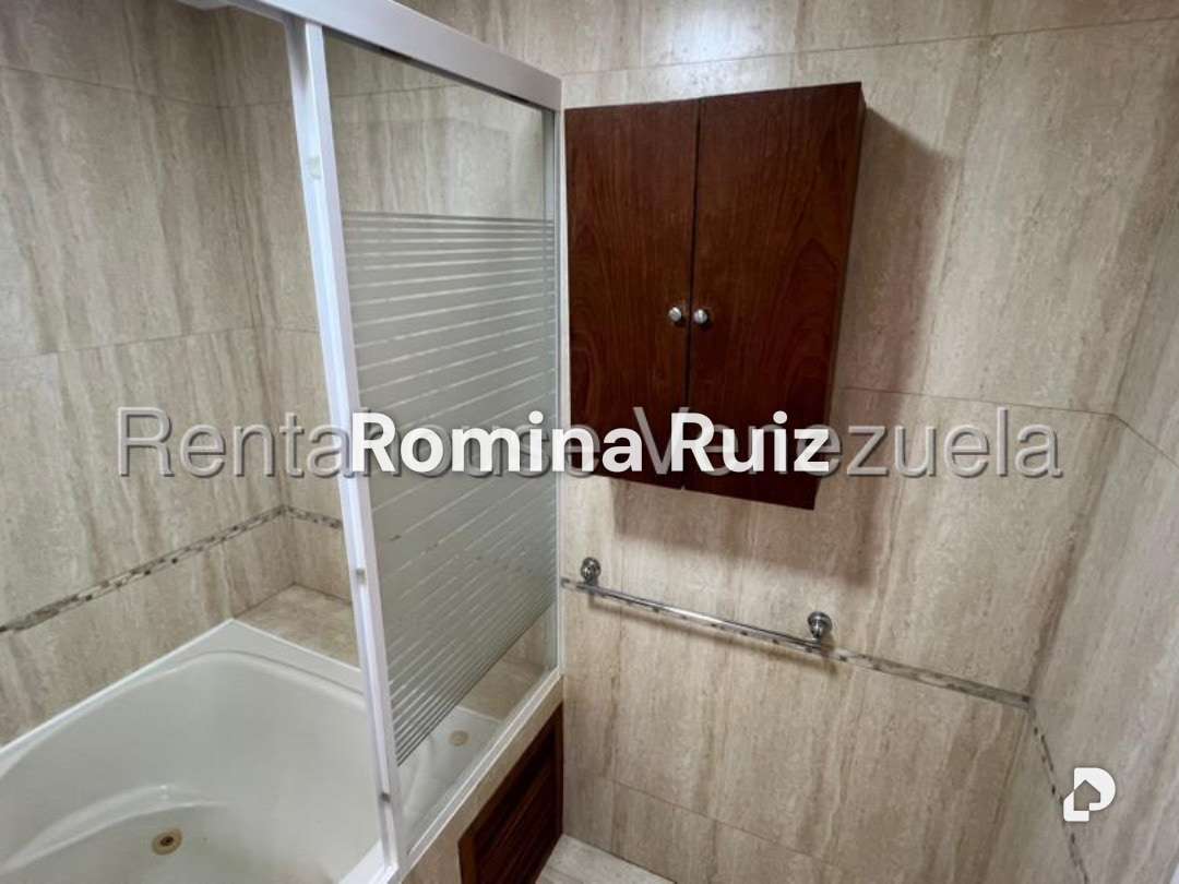 Apartamento en Colinas de La Tahona, Caracas – 17