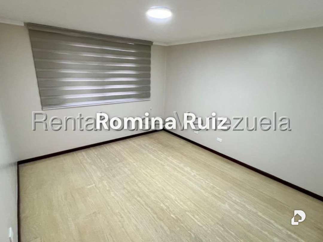 Apartamento en Colinas de La Tahona, Caracas – 19