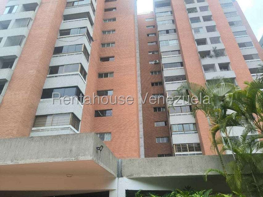 Apartment in Los Naranjos, Caracas - 1
