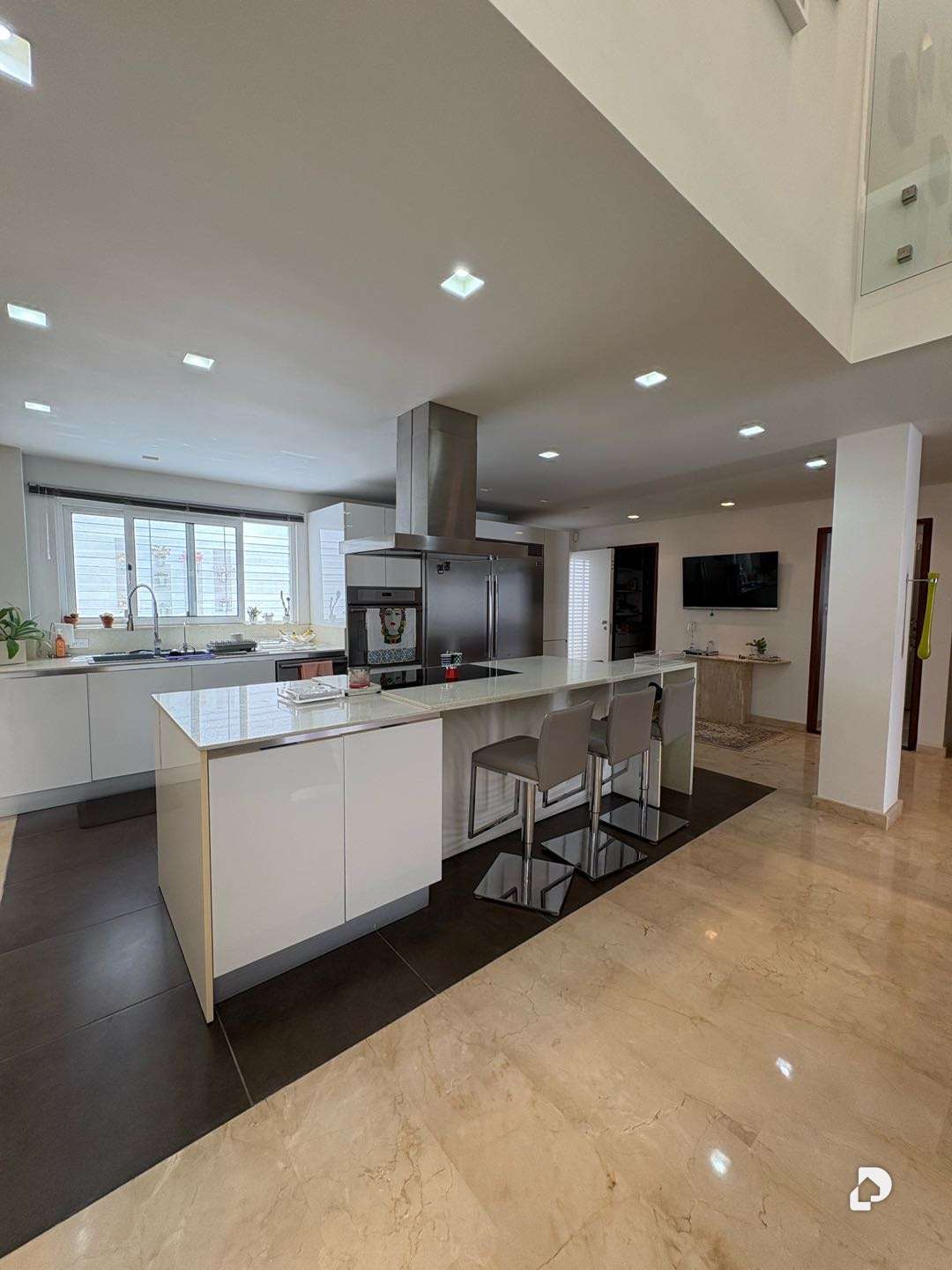 House in Los Samanes, Caracas – 13