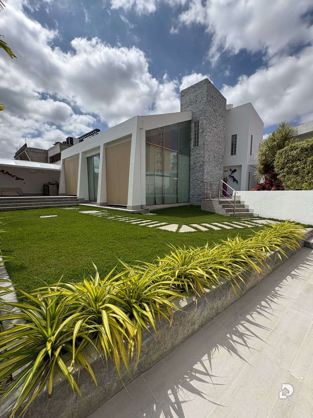 House in Los Samanes, Caracas – 1