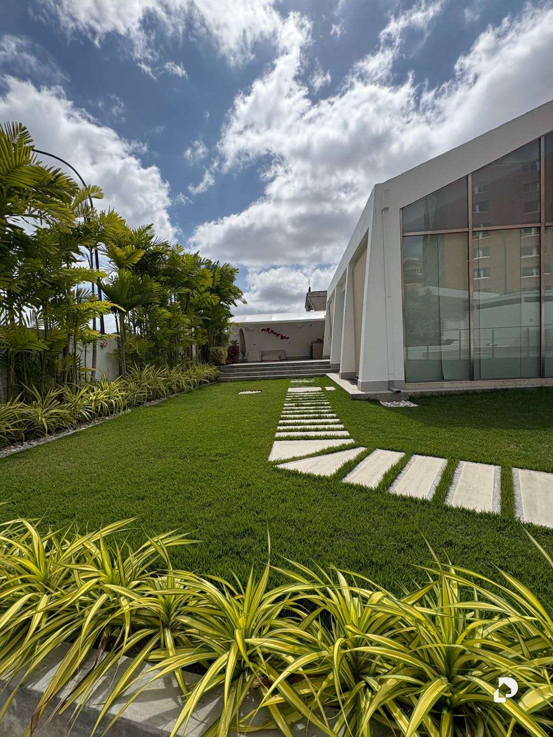 House in Los Samanes, Caracas – 2
