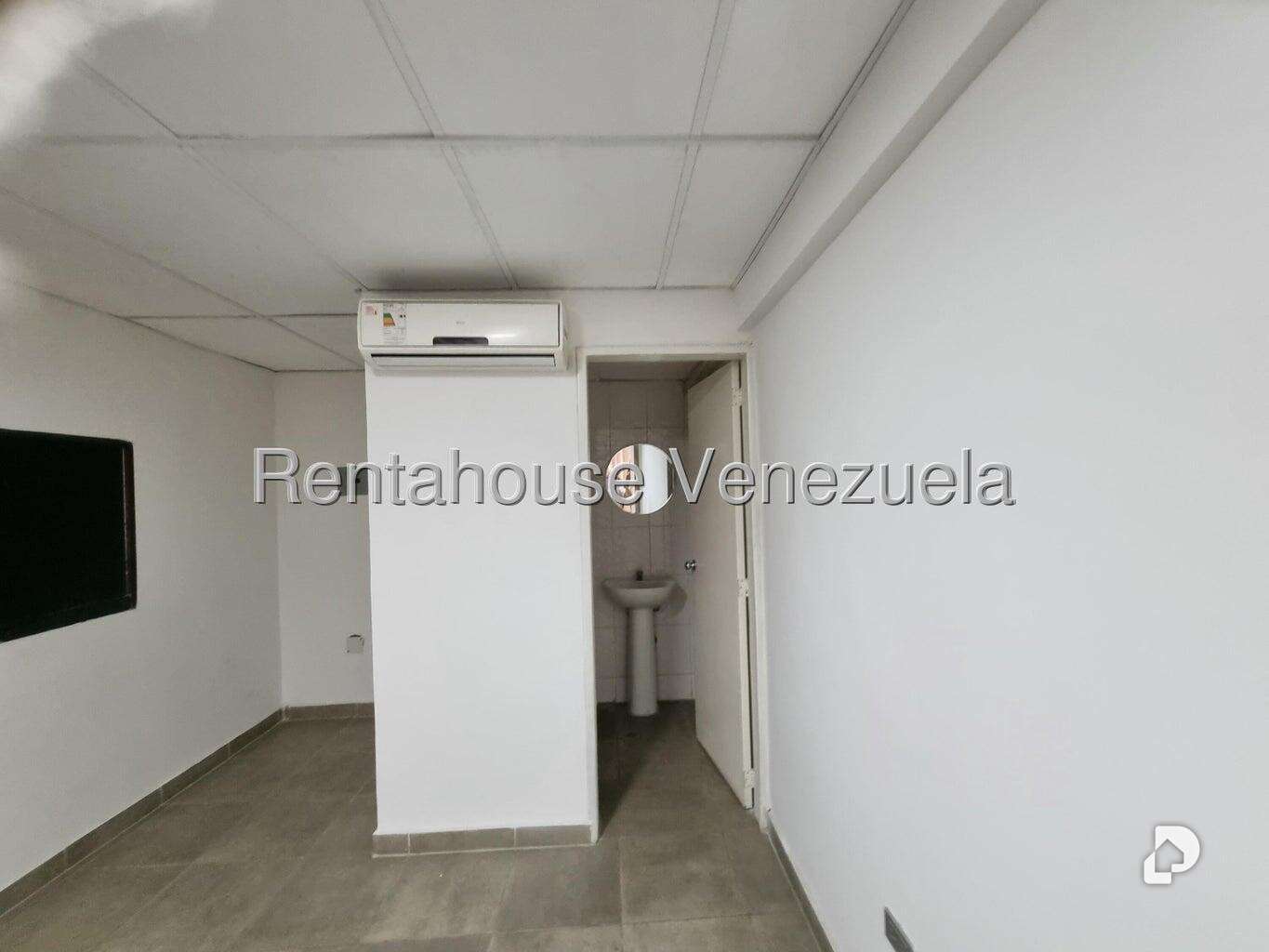Galpón en La Yaguara, Caracas – 24