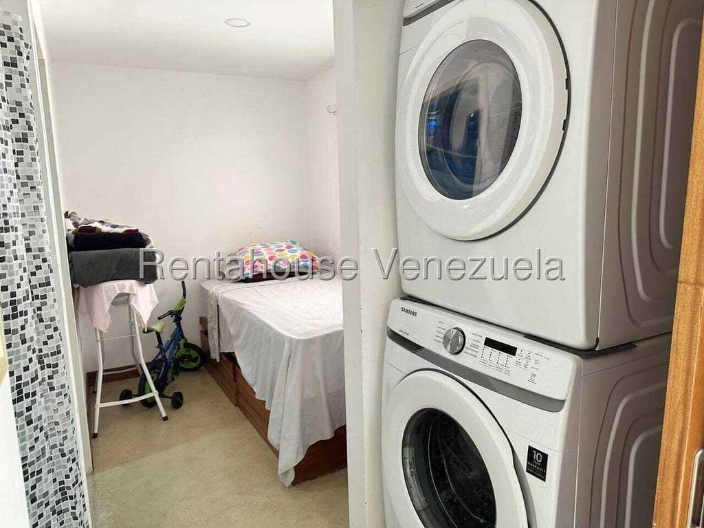 Apartamento en Santa Rosa de Lima, Caracas