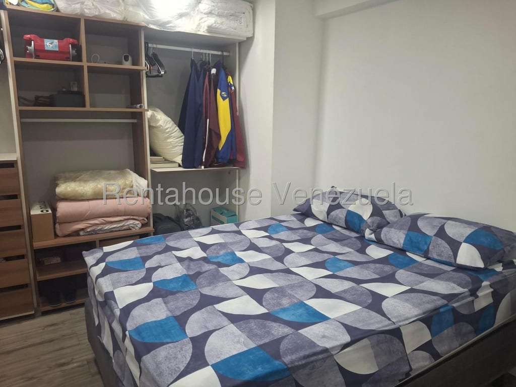Apartamento en Santa Rosa de Lima, Caracas