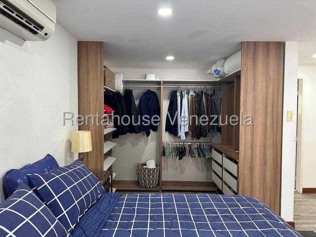 Apartamento en Santa Rosa de Lima, Caracas