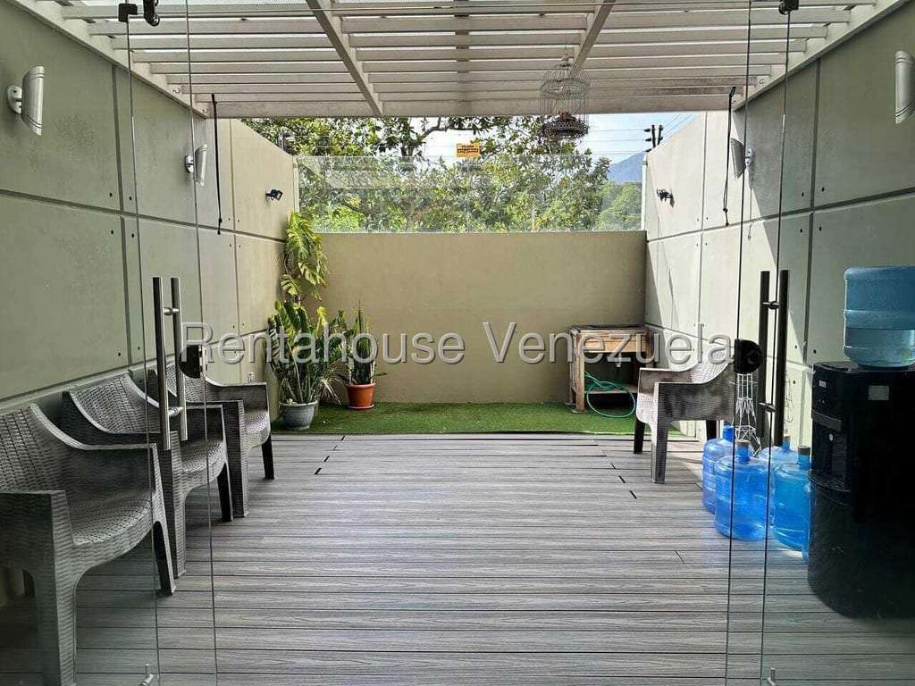 Apartamento en Santa Rosa de Lima, Caracas