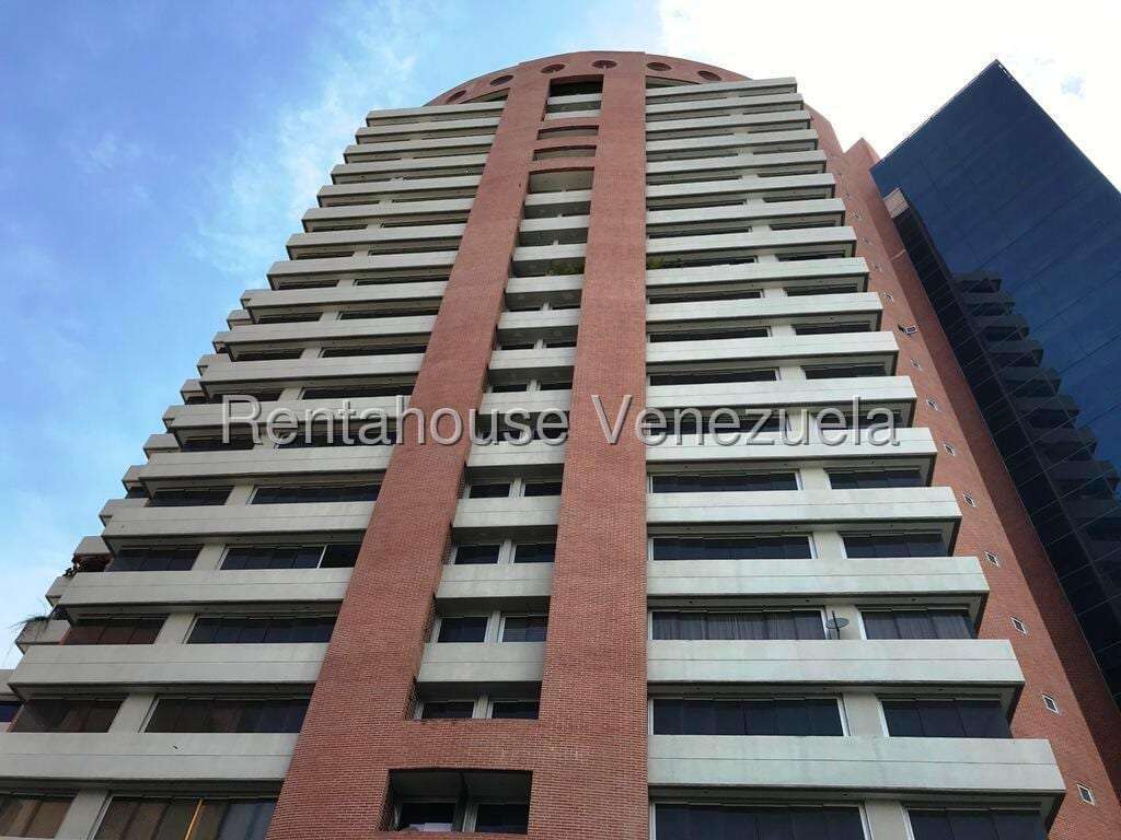 Apartment in Los Dos Caminos, Caracas - 1