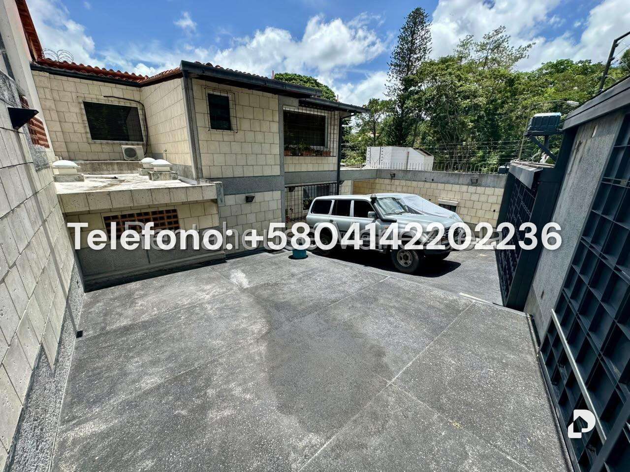 Casa en Lomas De La Trinidad, Caracas – 16