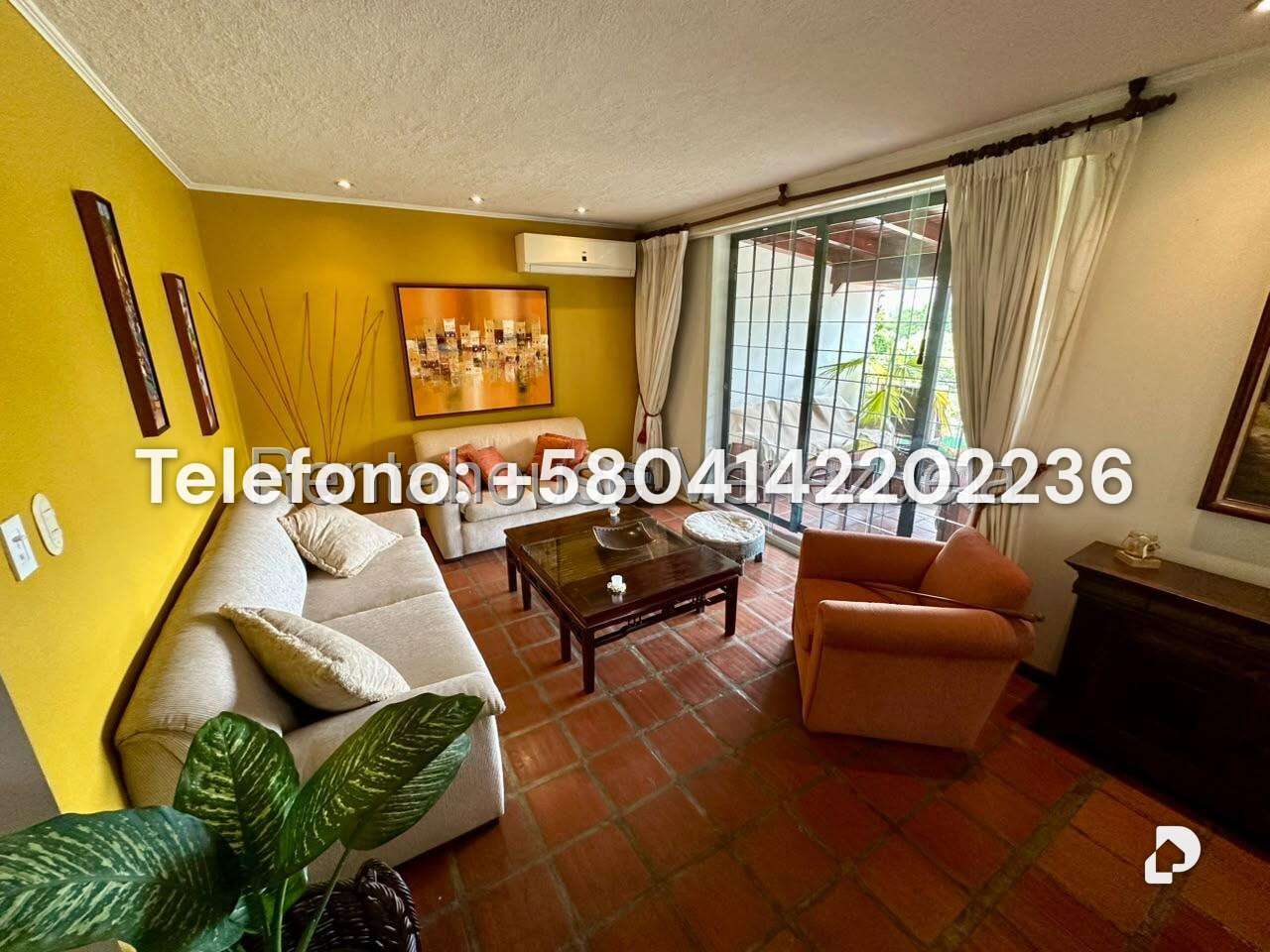 Casa en Lomas De La Trinidad, Caracas – 6