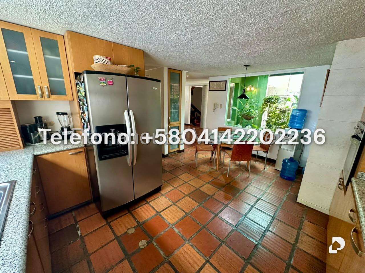 Casa en Lomas De La Trinidad, Caracas – 20