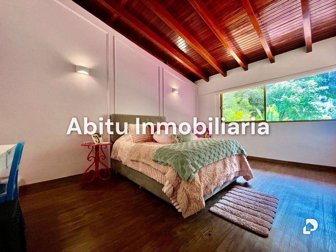 Casa en Colinas de Tamanaco, Caracas – 21