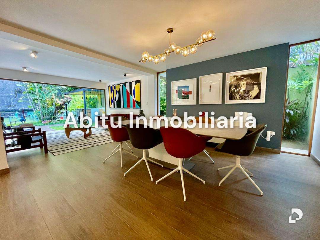 Casa en Colinas de Tamanaco, Caracas – 11