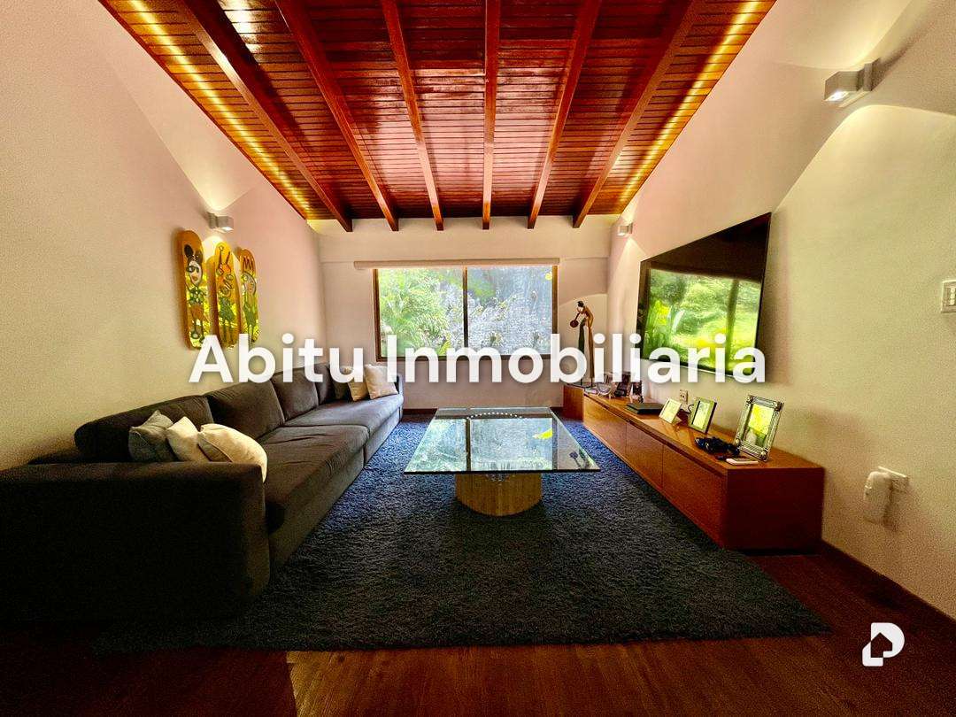 Casa en Colinas de Tamanaco, Caracas – 16