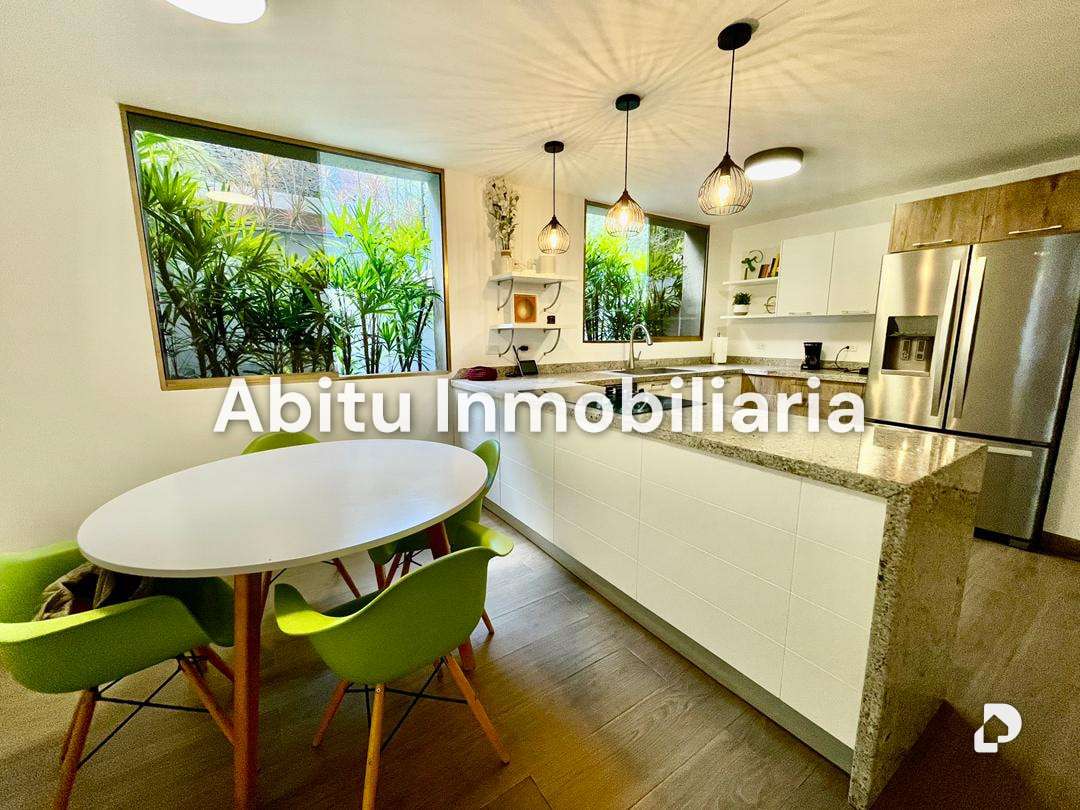 Casa en Colinas de Tamanaco, Caracas – 14