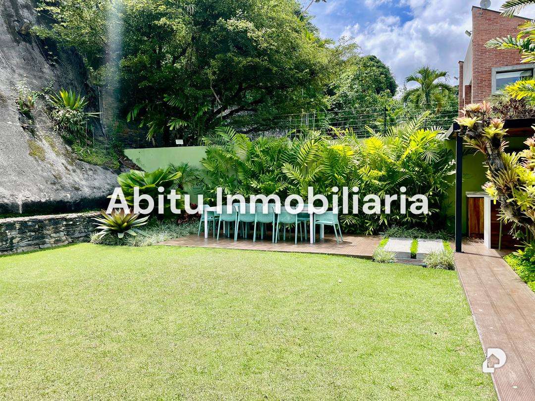 Casa en Colinas de Tamanaco, Caracas – 3