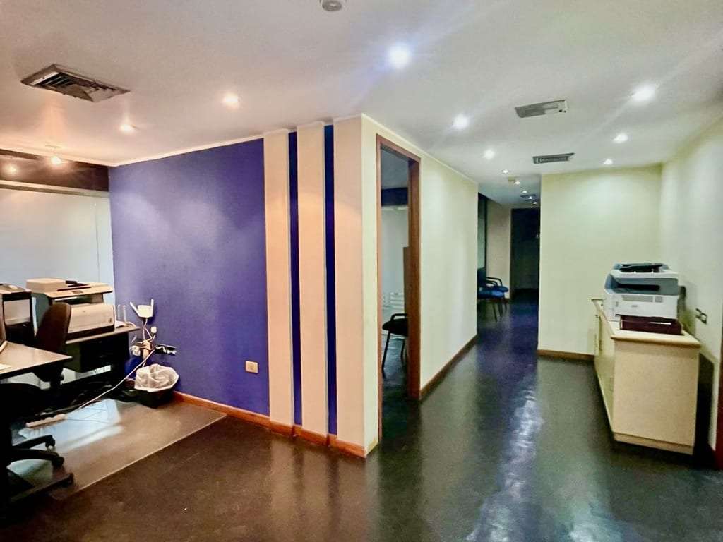 Oficina en Parque Humboldt, Caracas - 1