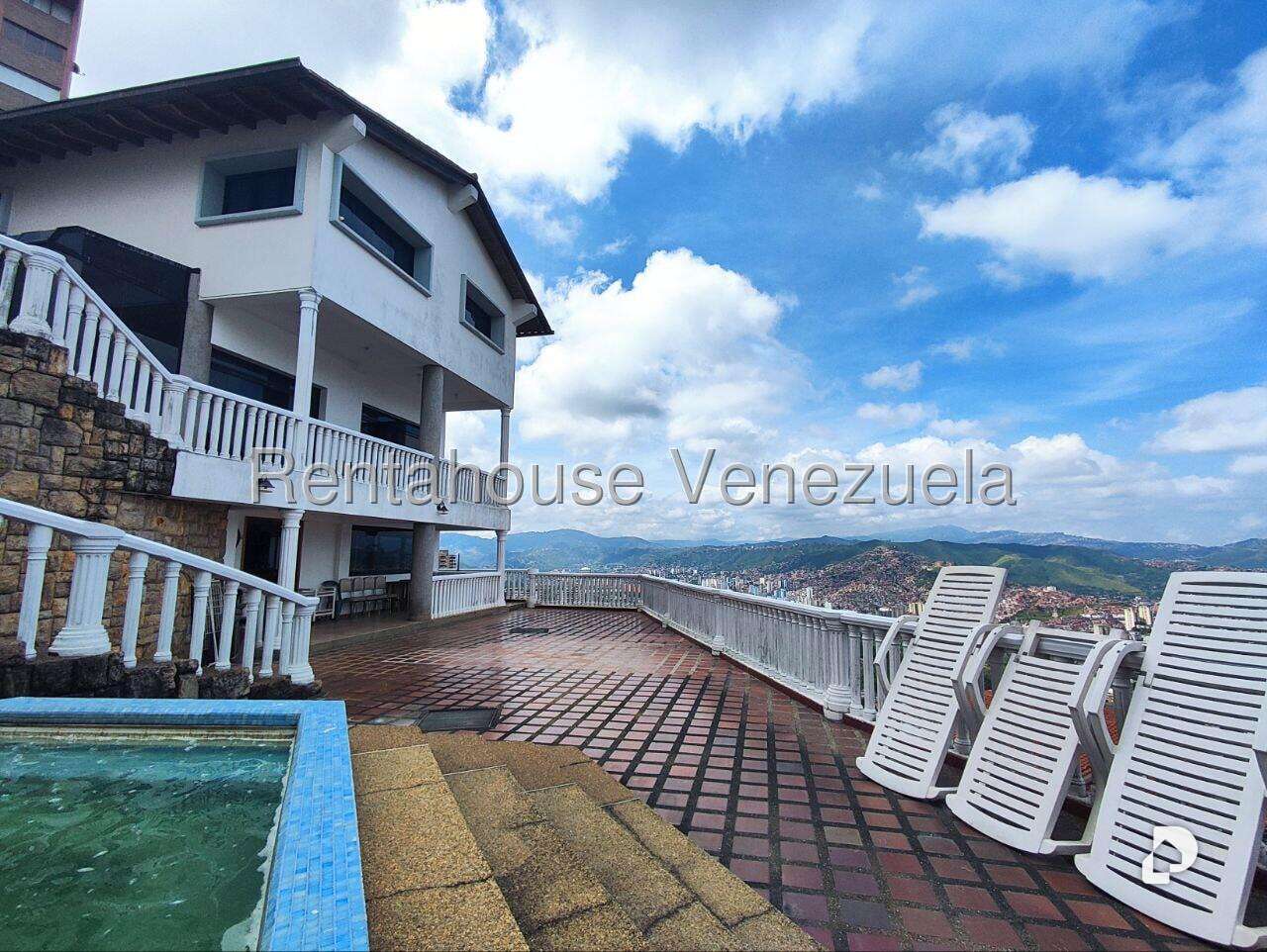 Local comercial en Campo Alegre, Caracas – 20